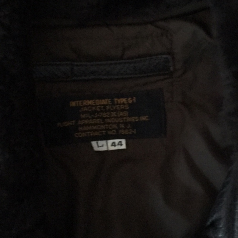 Aviator jacket classic gently used almost new